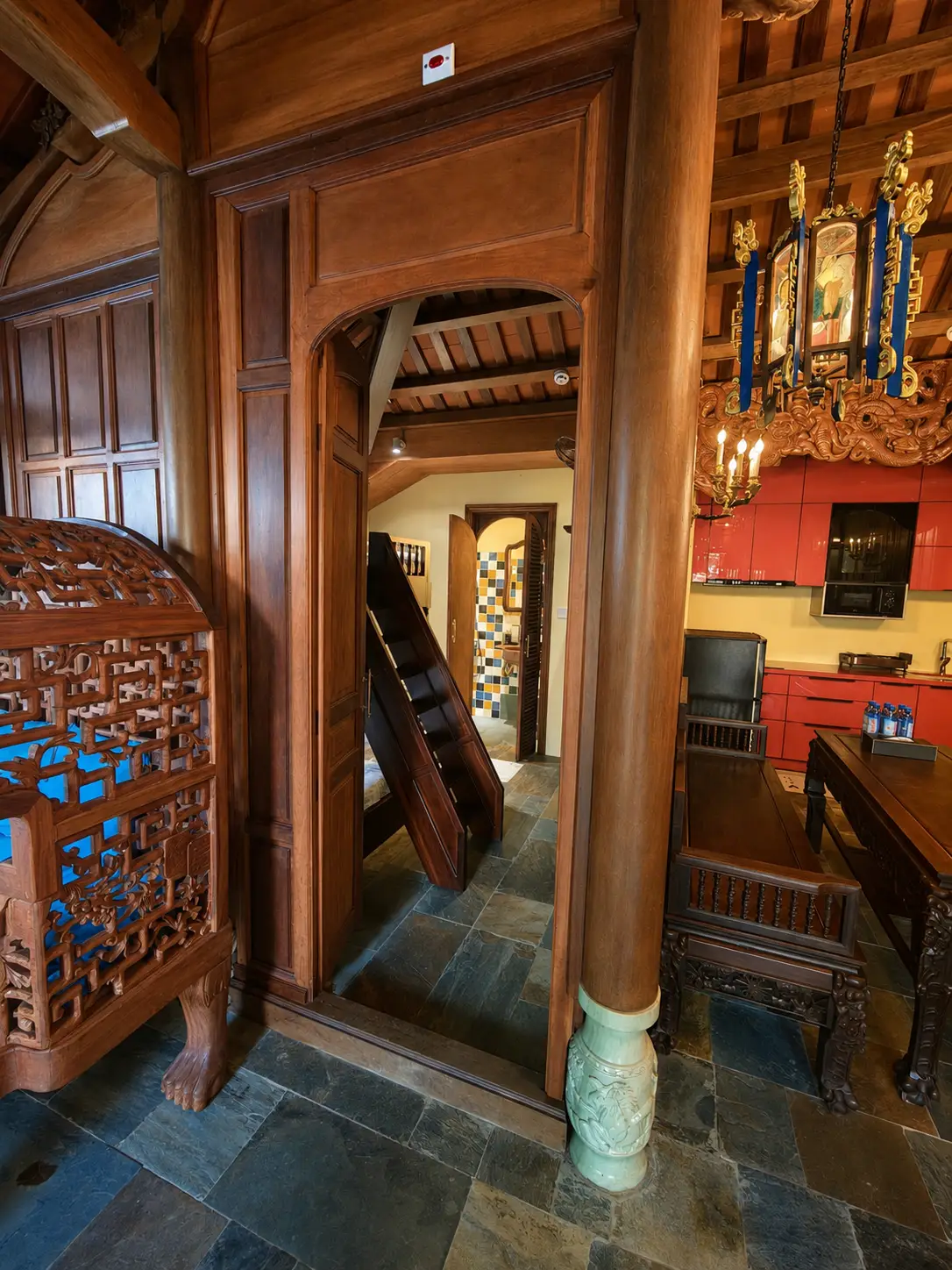Beast’s Ship Room